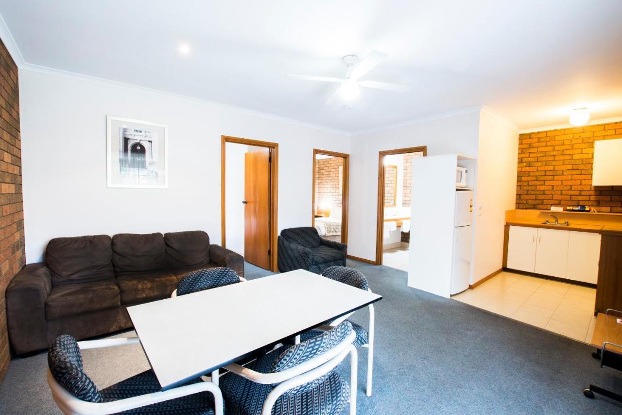 Sportslander Motor Inn Moama Exterior foto